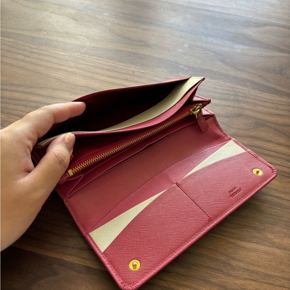 Prada wallet - Picture 4 of 5